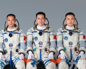 3太空人將駐留太空半年
