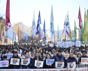 韓央行緊急會議穩匯市