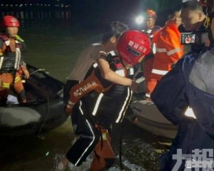 總計釀十死70傷