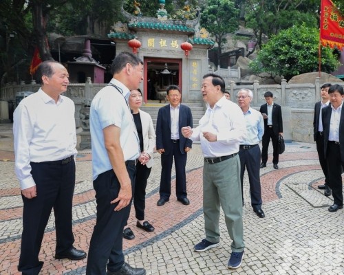 夏寶龍到訪媽閣廟及海事博物館等