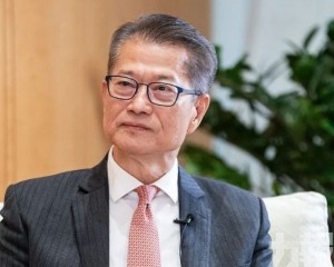 陳茂波：港股集資額暫居全球首位
