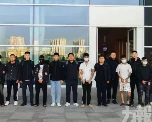 15人涉冒充記者勒索企業被捕