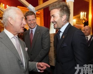維多利亞晉升爵士夫人