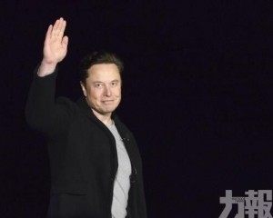  特斯拉重挫逾5%