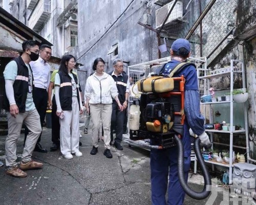 柯嵐實地檢查本澳基孔肯雅熱高風險區域滅蚊工作