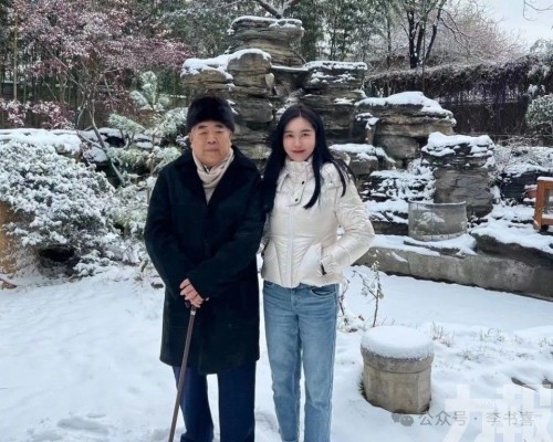 近照曝光 家族內鬥疑雲四起