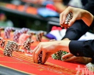 8月賭收超221億按年升12.2%