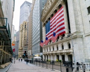 標普500明年底或再漲20%