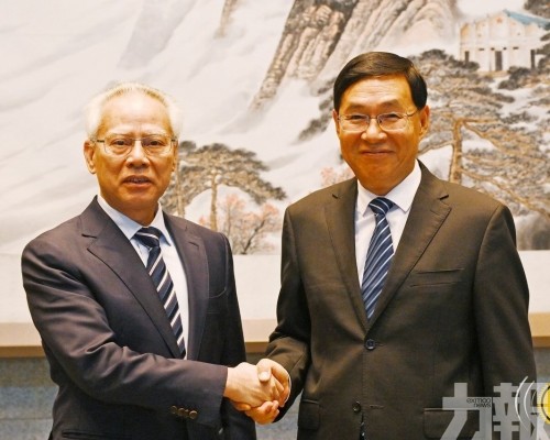 岑浩輝與國務院國資委主任張玉卓會面