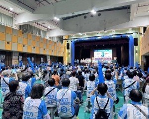群力爭取調升長者福利