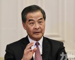 梁振英：發財要立品