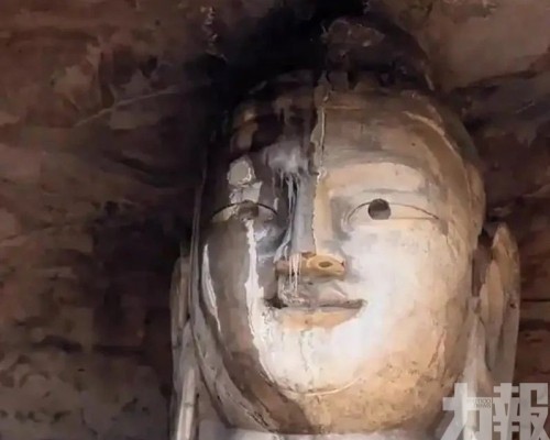 雲岡石窟「大佛流鼻涕」　