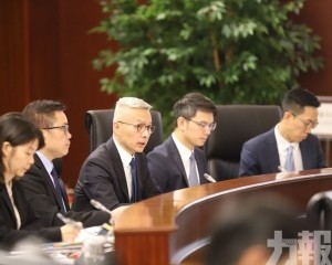 政府多管齊下促居民就業