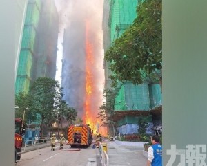 ​央視：香港大埔火災已致14人遇難