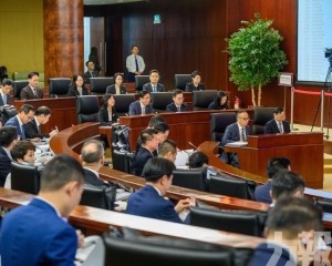 透過各措施建設幸福澳門