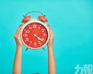 為何無法回答「現在幾點」？