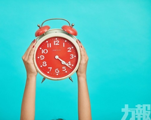 為何無法回答「現在幾點」？