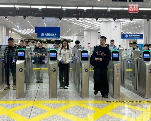 首月逾64萬人次使用