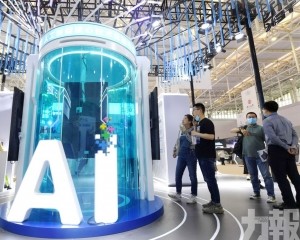 2025年料邁向1.2萬億元