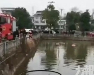 園長幼童八人罹難