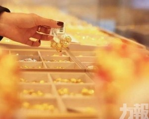 油價全年挫近20%
