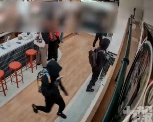 三分鐘掠走值10萬美元卡牌