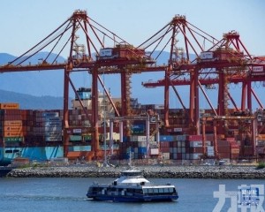  中加簽署經貿合作路線圖　