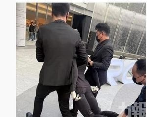 何小鵬：就像孩子學走路