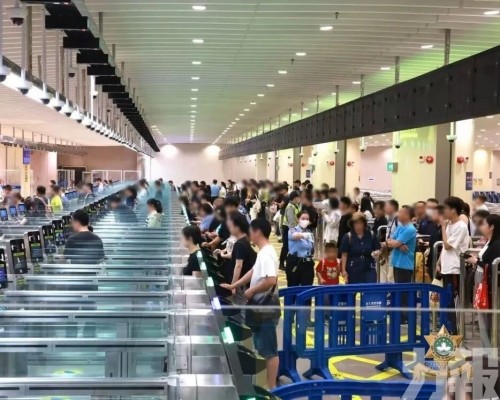 客流量較去年同期上漲9.3%