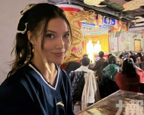 觀女排聽相聲品京菜