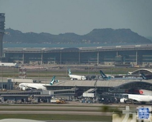 每人限帶兩個禁止飛行中充電