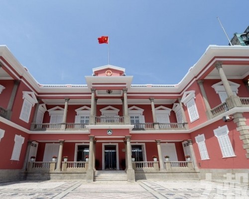 岑浩輝率團訪葡萄牙、西班牙、瑞士及比利時