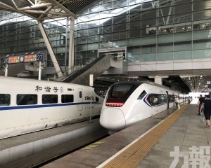 強化對外樞紐功能