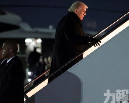 核足球、裝甲車與空中指揮系統全出動