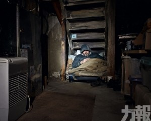美教授地下室驚現陌生男子寄居