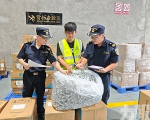 5月突破2,000噸