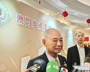 鍾小健提四建議穩樓市