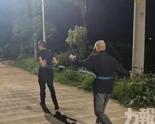 腦梗癱瘓父親一年後恢復自理