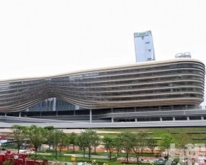 深圳側商鋪租金翻倍