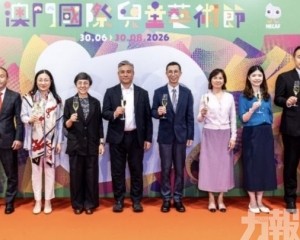 親子劇《恐龍樂園》開展愉快冒險之旅
