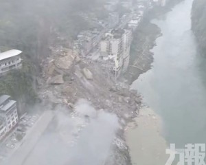 網格員逐戶疏散逾千居民
