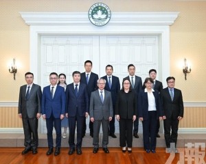 岑浩輝與工業和信息化部副部長熊繼軍會面