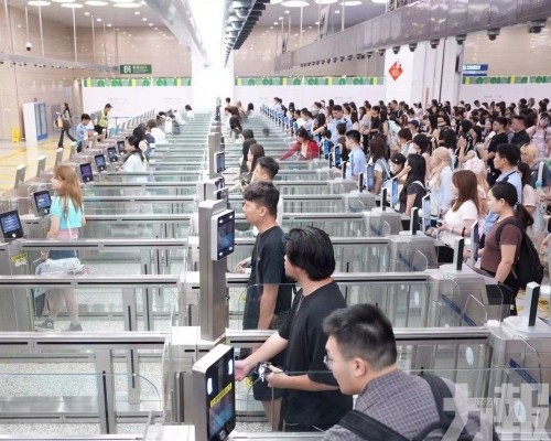 人車流量同創同期新高