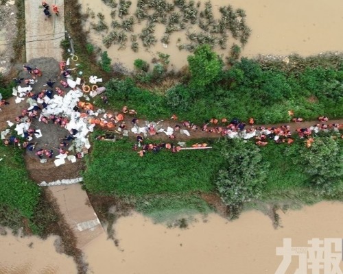 逾2,100人轉移