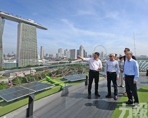 岑浩輝在新加坡考察都市更新和旅遊配套項目