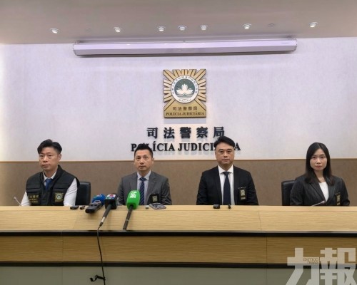 女教師左眼恐失明