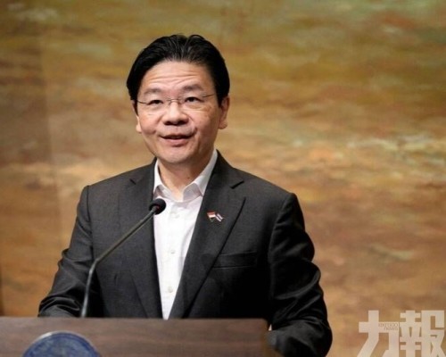 折合年薪約2,200萬港元