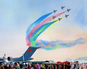一展三區呈現陸海空裝備