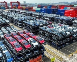 新車密集上市未帶旺需求