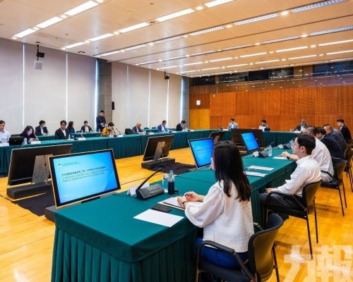 文化發展諮詢委員會舉行全體會議